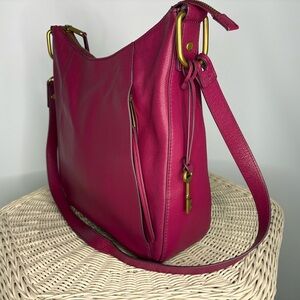 Fossil Talia Leather Hobo Bag in Fuchsia